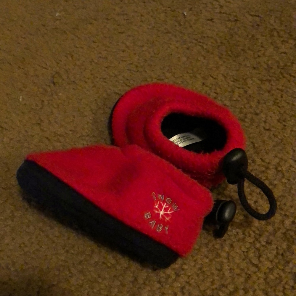 Snow Baby Red Fleece Booties